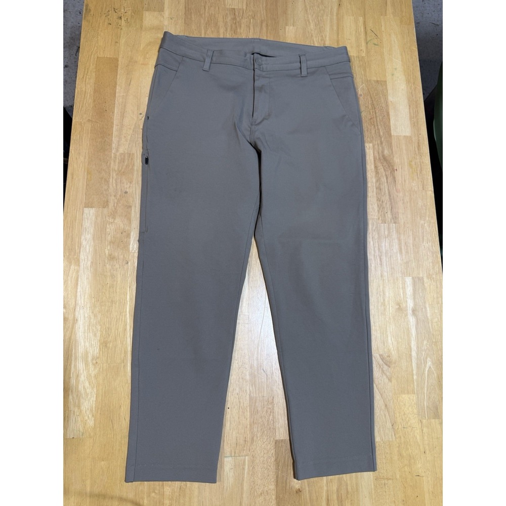 BYLT Everyday Pant 2.0 Slim Fit Mens Size 34x27Light Brown Stretch Chino Golf